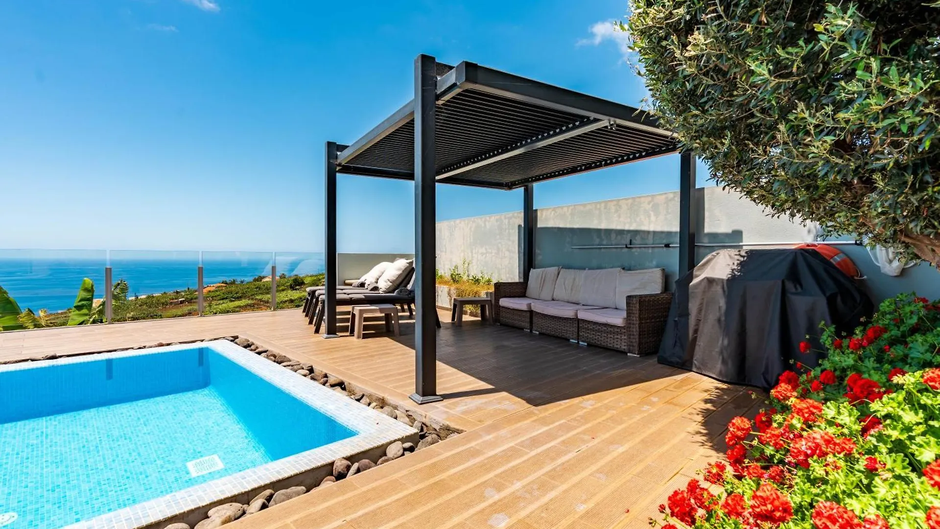 Villa Pinheira III Heated Pool Calheta  0*, Calheta (Madeira) Portugal