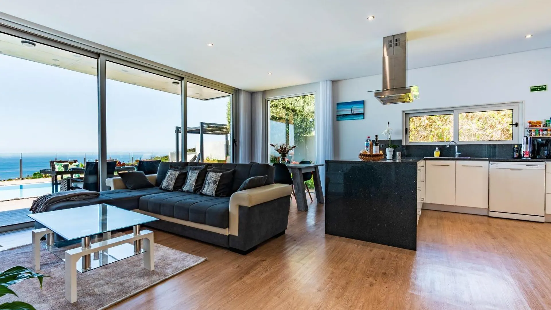 Ferienhaus Villa Pinheira III Heated Pool Calheta